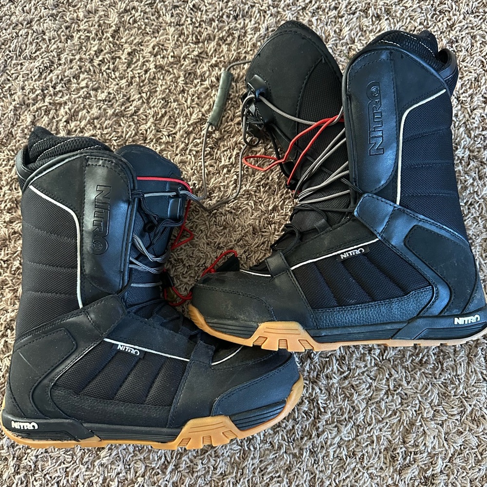 Nitro snowboarding boots
